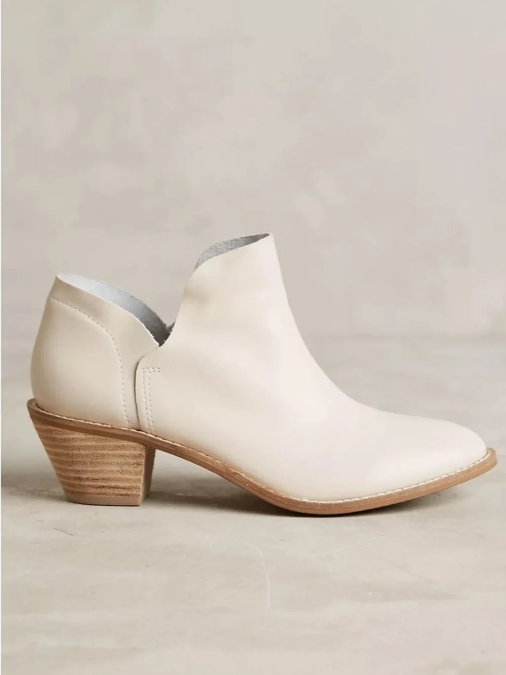 Kelsi Dagger Brooklyn Kenmare Ankle Booties Off White/Cream Size 7.5 NWOB